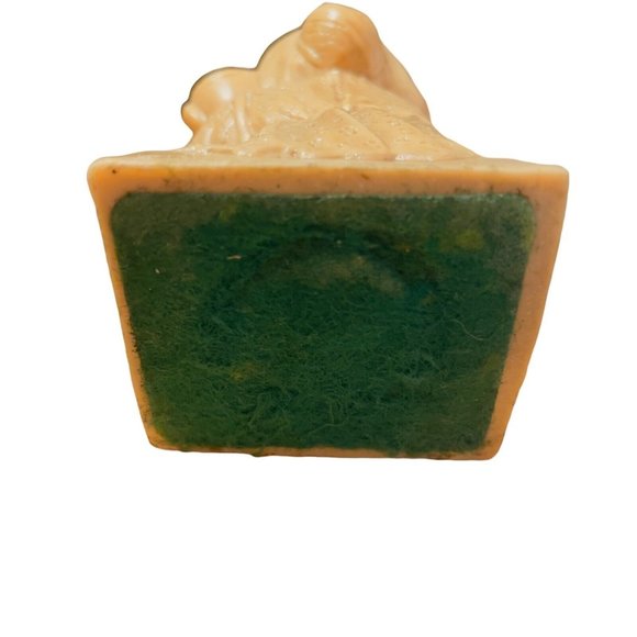 VTG 1970 R&W Berries 6.5” Figurine Statue “World's Best Mother” Trophy Novelty - Picture 7 of 8